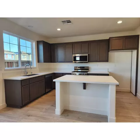 247 Mindy Way, Pittsburg, CA 94565 photo 7