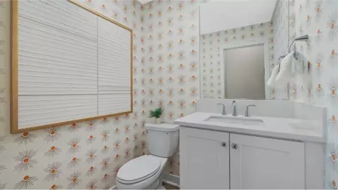Bath - 26795 Keystone Loop, Valencia, CA 91381 photo 1 of 2