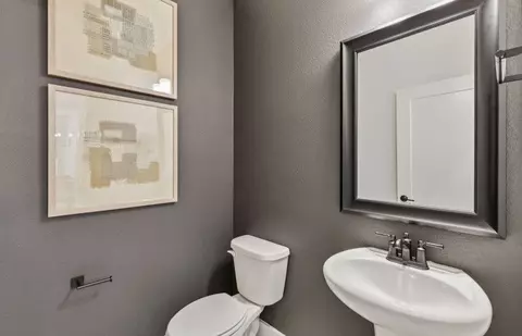 Bath - 2804 Mathis Dr, Celina, TX 75009 photo 1 of 6
