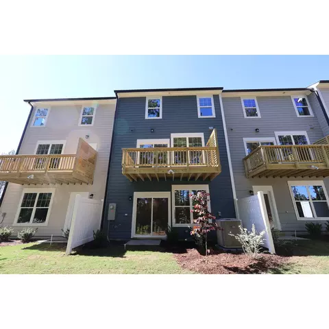 2207 Lambert Rd, Cary, NC 27519 photo 4