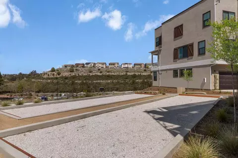 Exterior - 2560 Elderberry Ln, Carlsbad, CA 92008 photo 7 of 8