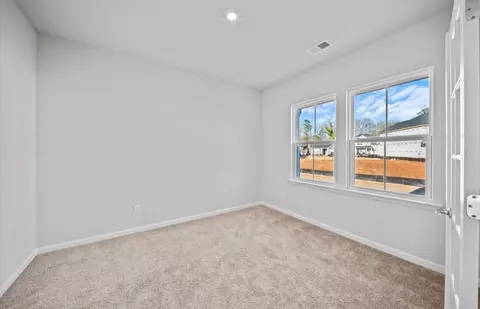 102 Indigo Cir, Easley, SC 29642 photo 9