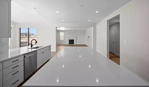 5309 N Cliffrose Dr, Eagle Mountain, UT 84005 photo 4