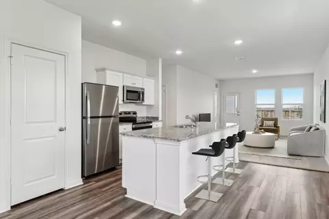 Kitchen - 100 Dionicio Loop, Seguin, TX 78155 photo 1 of 2