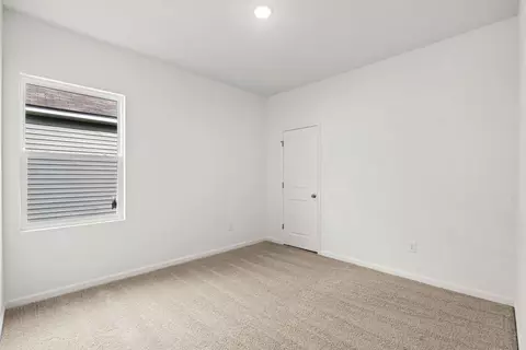 Bedroom - 100 Dionicio Loop, Seguin, TX 78155 photo 3 of 5