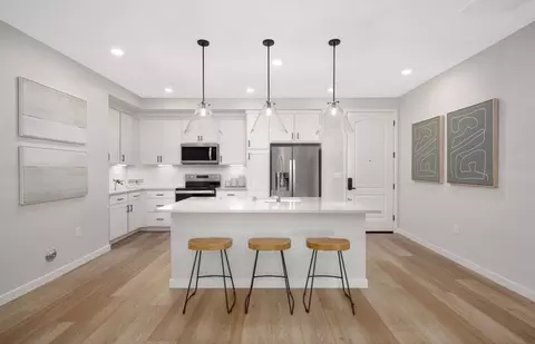 401 Siam Ter UNIT 6, Sunnyvale, CA 94089 photo 5