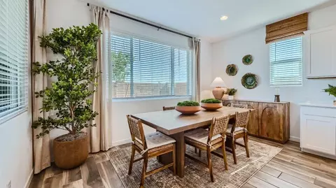 Dining - 8138 E Petunia Ave, Mesa, AZ 85212 photo 1 of 1