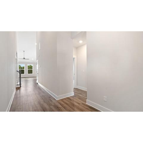 228 Iris Dr, Easley, SC 29642 photo 2