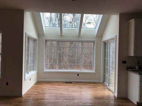 18 Dylan Dr, Suffield, CT 06078 photo 3