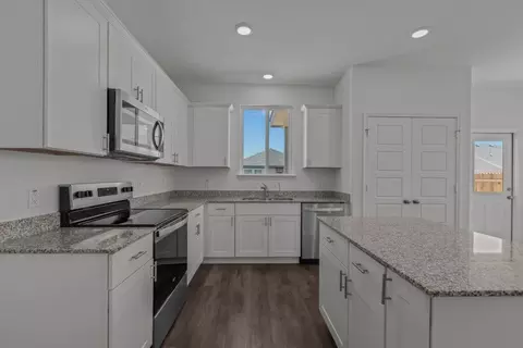 Kitchen - 1237 Casa Luminar, Converse, TX 78109 photo 1 of 1