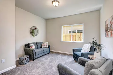 949 Hogan Rd, Galt, CA 95632 photo 18