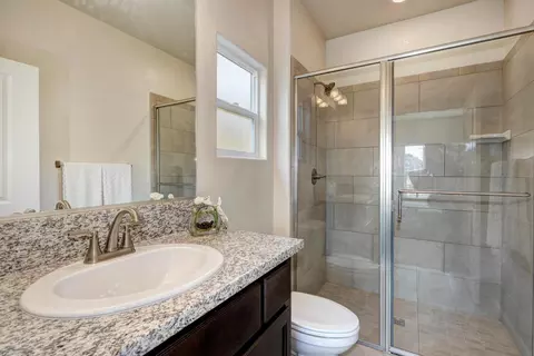 949 Hogan Rd, Galt, CA 95632 photo 14