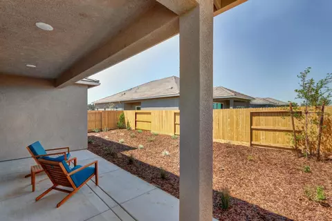 949 Hogan Rd, Galt, CA 95632 photo 9