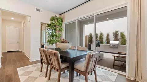 127 Sawbuck, Irvine, CA 92618 photo 15