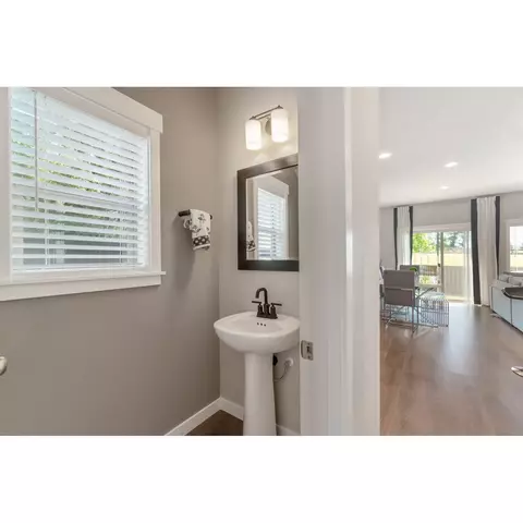 2638 Waterlily Dr, Eugene, OR 97403 photo 17