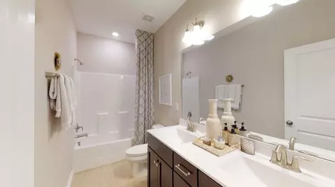 816 Hester Rd, Durham, NC 27703 photo 3