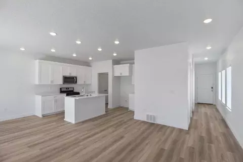 Entry Way - 619 W 550 N, Smithfield, UT 84335 photo 6 of 11