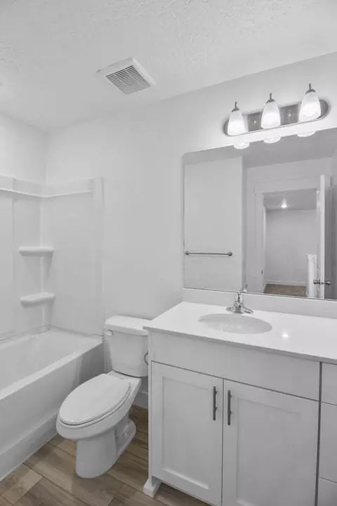 Bath - 619 W 550 N, Smithfield, UT 84335 photo 9 of 10