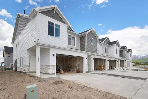 Exterior - 619 W 550 N, Smithfield, UT 84335 photo 8 of 11