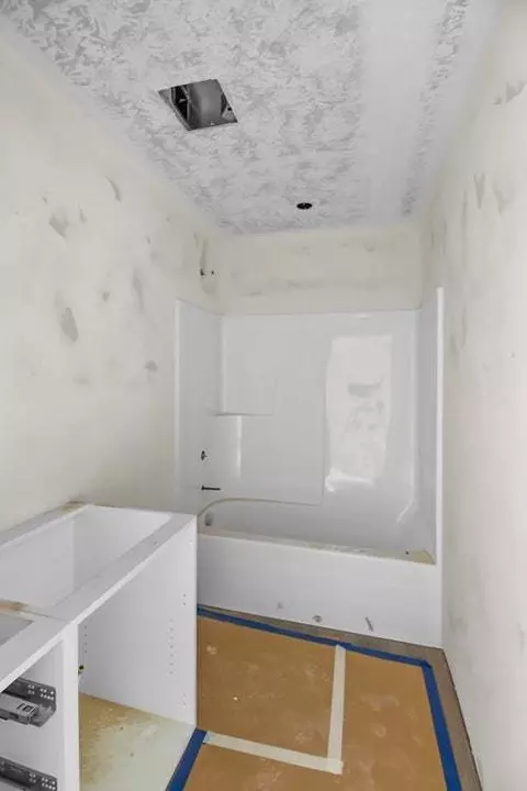Bath - 619 W 550 N, Smithfield, UT 84335 photo 1 of 10