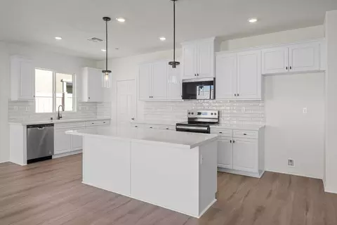 Kitchen - 19916 Lanceleaf Ct, Riverside, CA 92508 photo 1 of 1