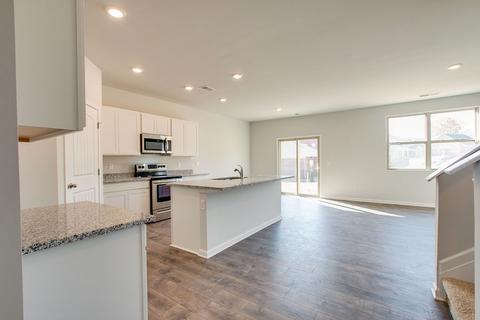 2092 Sunflower Dr, Spring Hill, TN 37174 photo 7