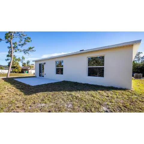 Exterior - 11252 Libby Rd, Spring Hill, FL 34609 photo 8 of 8
