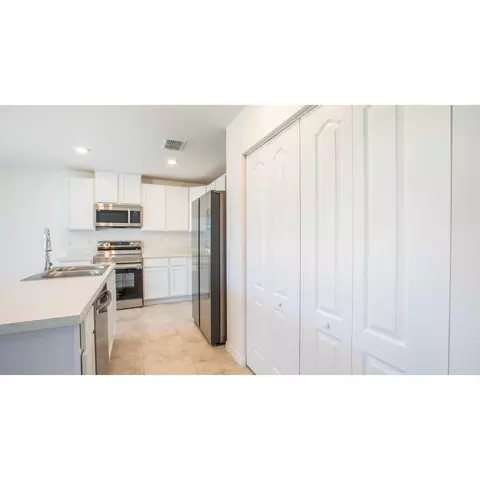 Kitchen - 11252 Libby Rd, Spring Hill, FL 34609 photo 1 of 5