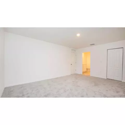 Bedroom - 11252 Libby Rd, Spring Hill, FL 34609 photo 1 of 5