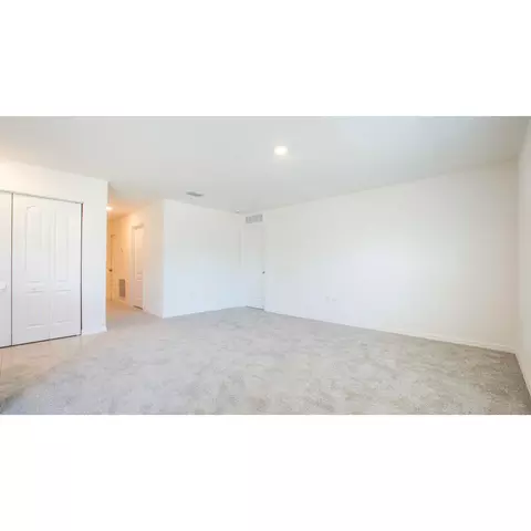 Living - 11252 Libby Rd, Spring Hill, FL 34609 photo 4 of 5