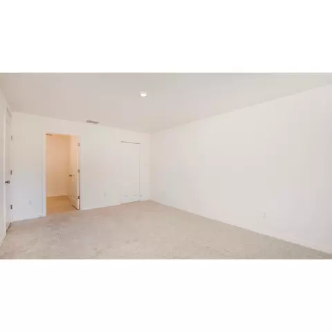 Bedroom - 11252 Libby Rd, Spring Hill, FL 34609 photo 4 of 5
