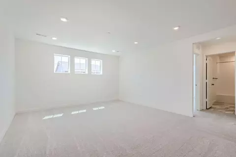 24426 Evans Dr, Aurora, CO 80018 photo 9