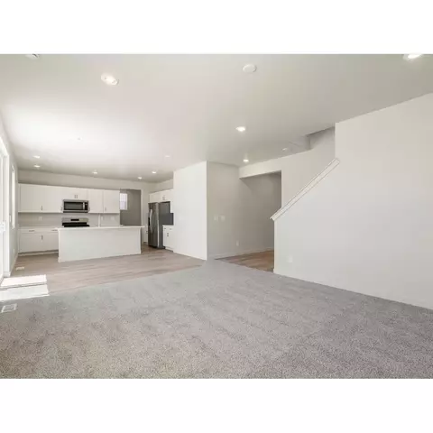 542 E Lintel Rd, Eagle Mountain, UT 84005 photo 5