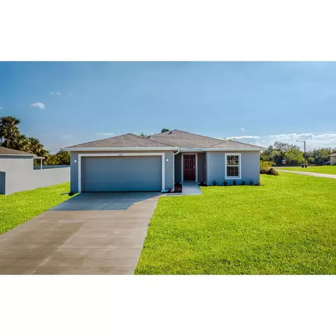 Exterior - 3191 E John Ln, Inverness, FL 34453 photo 16 of 17