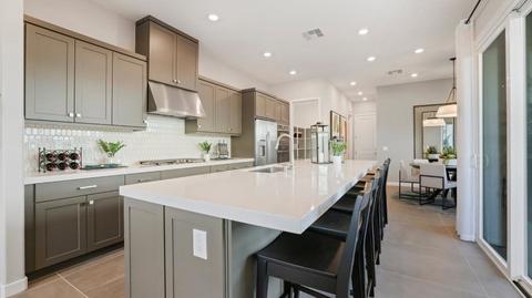 204 Baluster, Irvine, CA 92618 photo 24