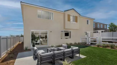 2398 Huron Rd, Rialto, CA 92377 photo 6