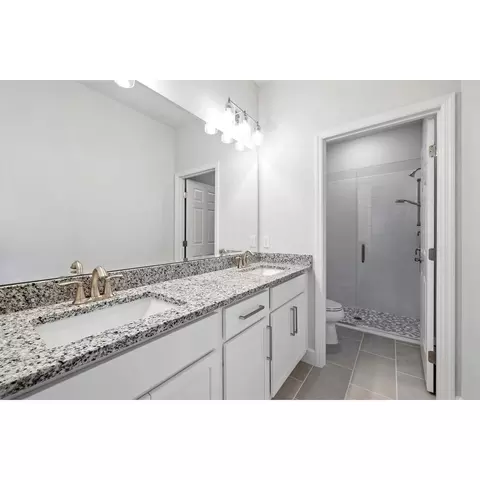 Bath - 257 Station Ln, Debary, FL 32713 photo 1 of 2