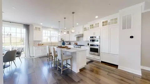 68 Cinnamon Dr, Saddle River, NJ 07458 photo 3