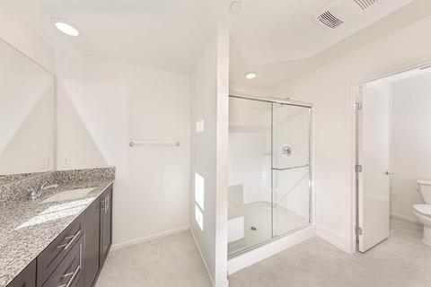 319 Citrine Trl, Fallbrook, CA 92028 photo 8