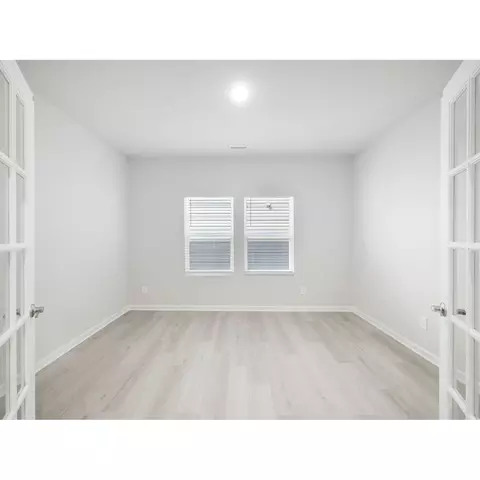 129 Klamath Dr, Garner, NC 27529 photo 1