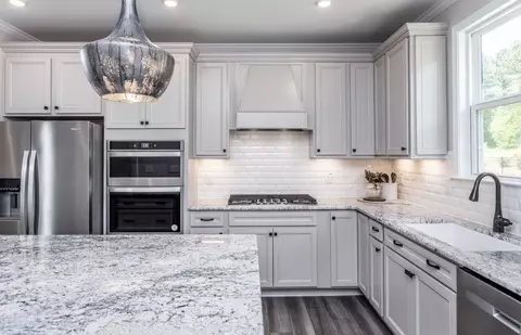 Kitchen - 6021 Moonshell Loop, Wilmington, NC 28412 photo 5 of 5