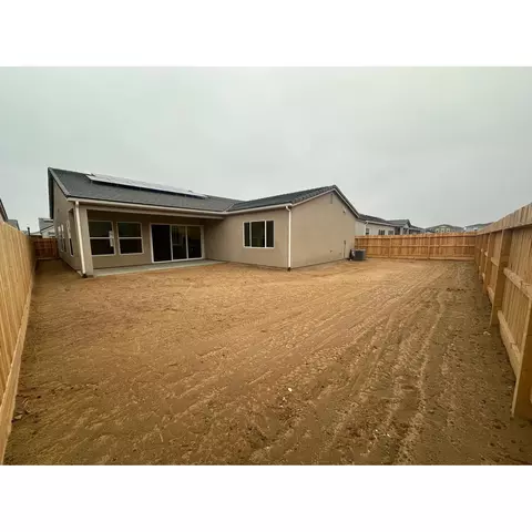 1024 Ariana St W, Madera, CA 93636 photo 6