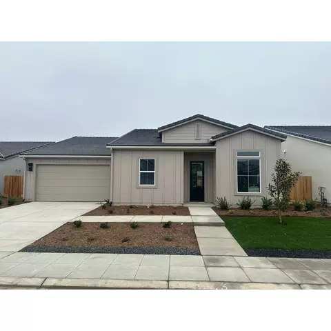1024 Ariana St W, Madera, CA 93636 photo 1