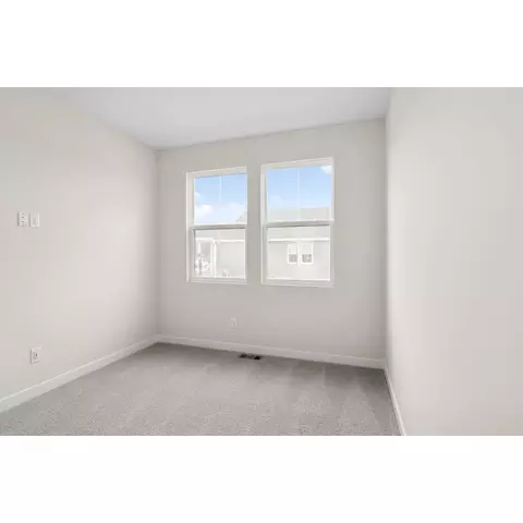 Bedroom - 2192 Myla Way, Elyria, OH 44035 photo 3 of 7