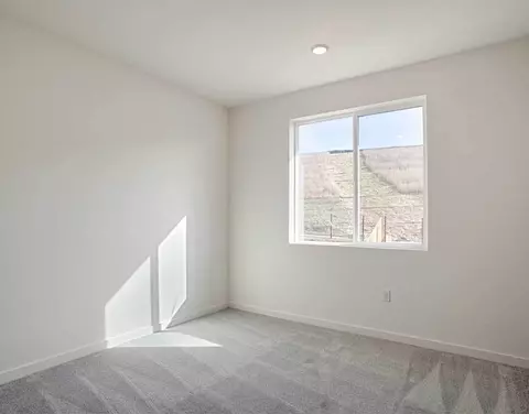 8077 Bordoni Ct, Vallejo, CA 94591 photo 46