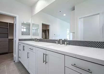 Bath - 7820 Cypress Dr, Santee, CA 92071 photo 1 of 1