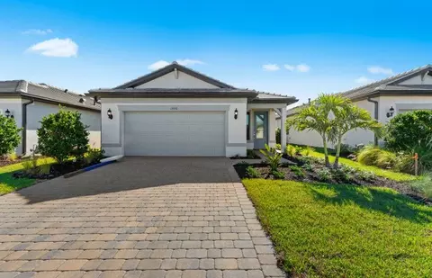 Exterior - 1886 Mesa Ln, Naples, FL 34120 photo 2 of 3