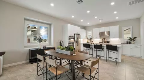 128 Abacus, Irvine, CA 92618 photo 3