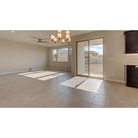 2914 Vermont Ave, Clovis, CA 93619 photo 9