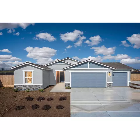 Exterior - 2105 Hunter Ave, Sanger, CA 93657 photo 4 of 4
